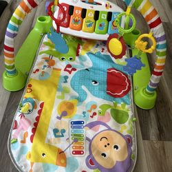 Piano Baby Gym