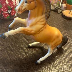 Vintage Diamond P Hard Plastic Celluloid? Bowing Horse 