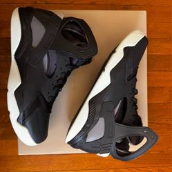 DS NIKE AIR FLIGHT HUARACHE “DARK SMOKE GREY” SZ 11
