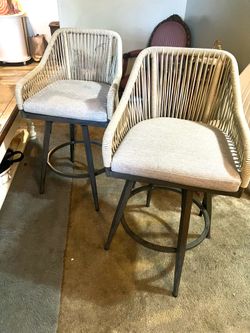 2 bar / counter chairs
