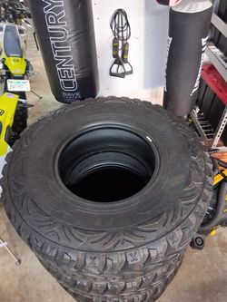 Set of 4 pro comps 37s