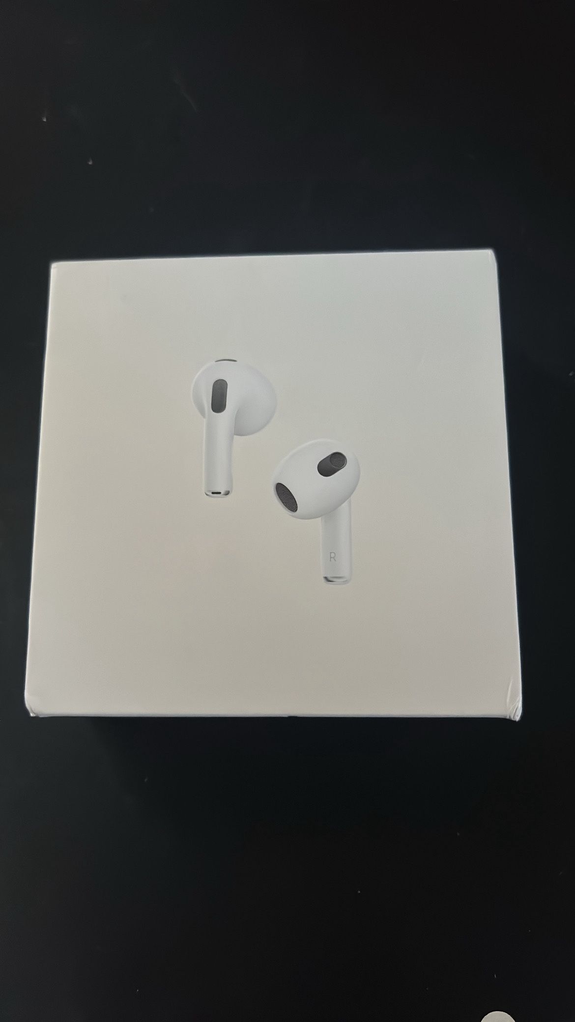 AirPod Gen 3