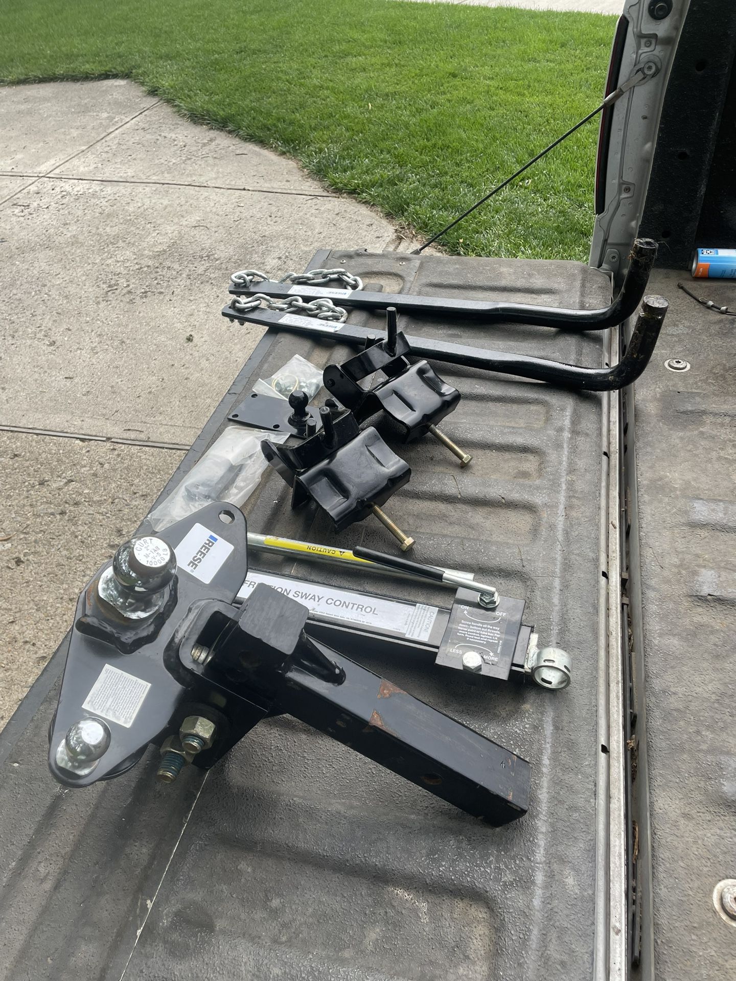 Reese Distribution Hitch System $250