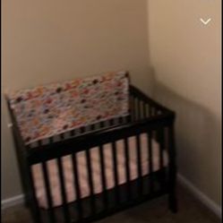 Mini Crib