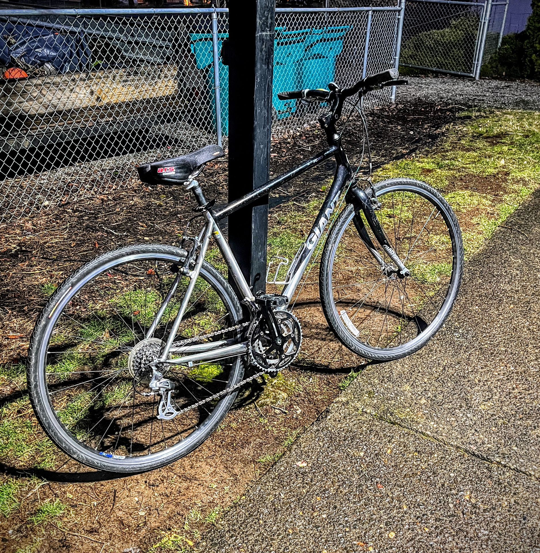 Giant FCR3 Hybrid Road Bike
