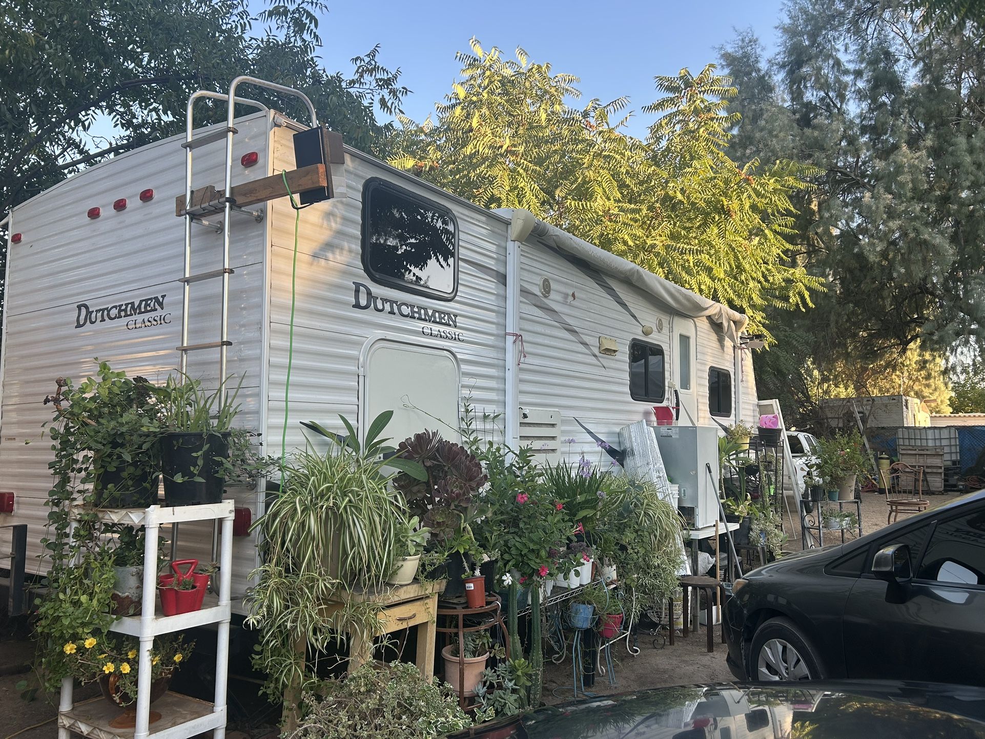 2011 Dutchman Travel Trailer