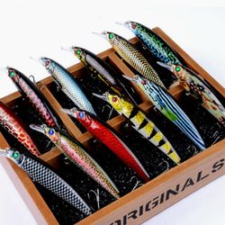 Brand New Largemouth Bass Pike 3D Painted Fishing Lures 12pack Lot 