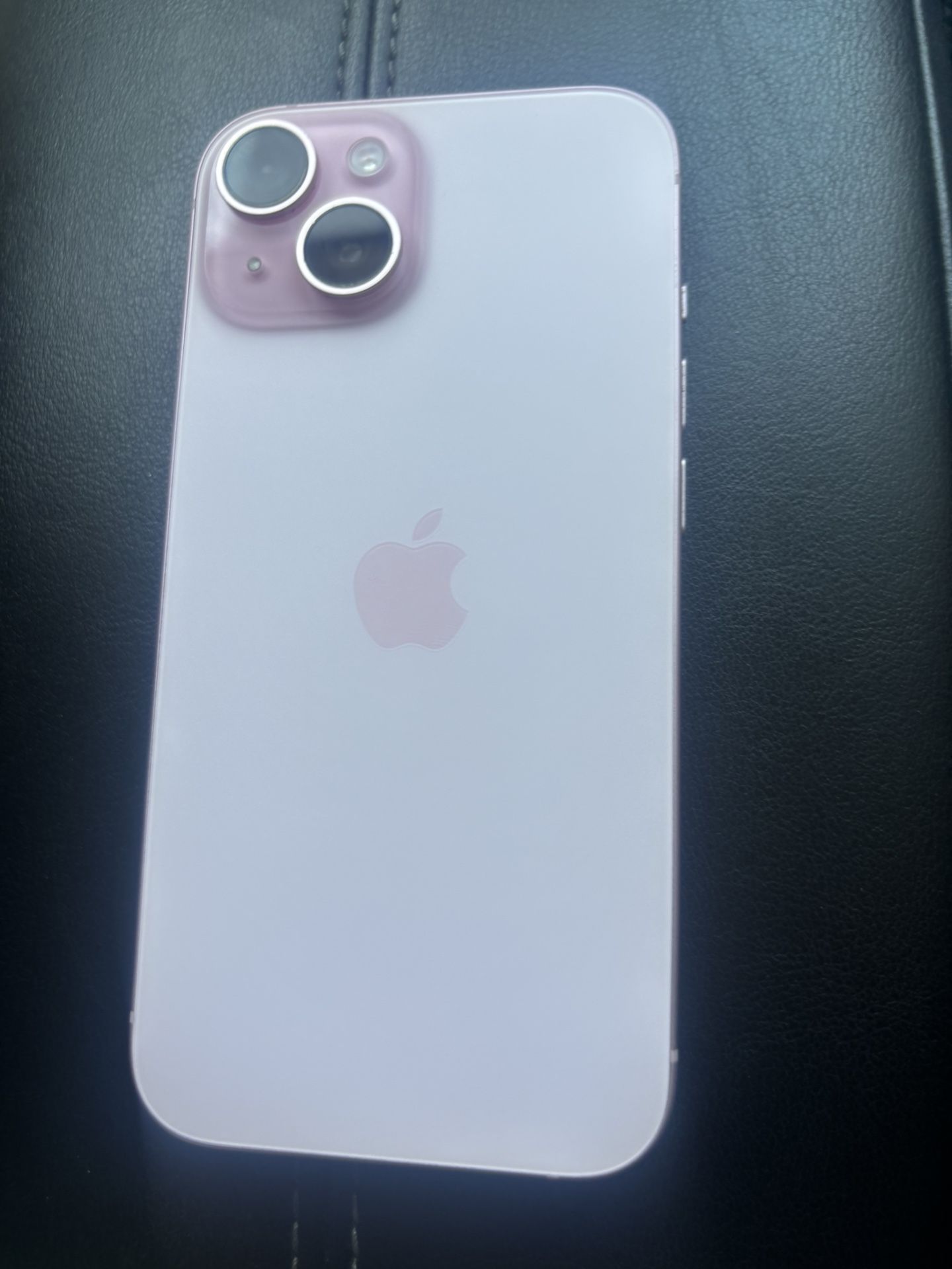 PINK IPHONE 15 128 gb unlocked