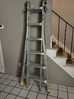 25 ft. 9 in. Max reach Gorilla foldable extension ladder