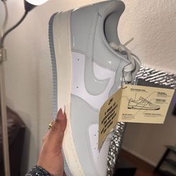 🔥 Nike Air Force 1 – Size 7  Clean pair, ready to wear Unique colorway (not easy to find)  💰 $95 📍 Phoenix Pickup or delivery available  Need gone 