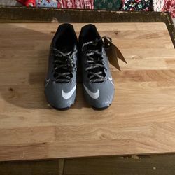 Nike Hyperdiamond 4 Fast flex Size 4Y