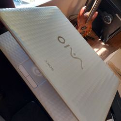 VAIO Sony Laptop