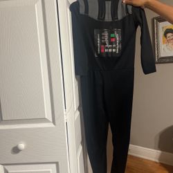 Costume