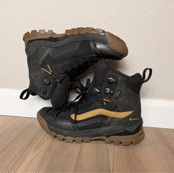 VANS MTE GORE-TEX boots