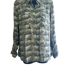Harper Camo Shirt Size Small