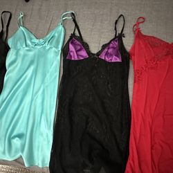 Victoria’s Secret Lingerie/ Slips • Set Of 4