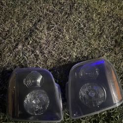 Gmc yukon 07-14 headlights