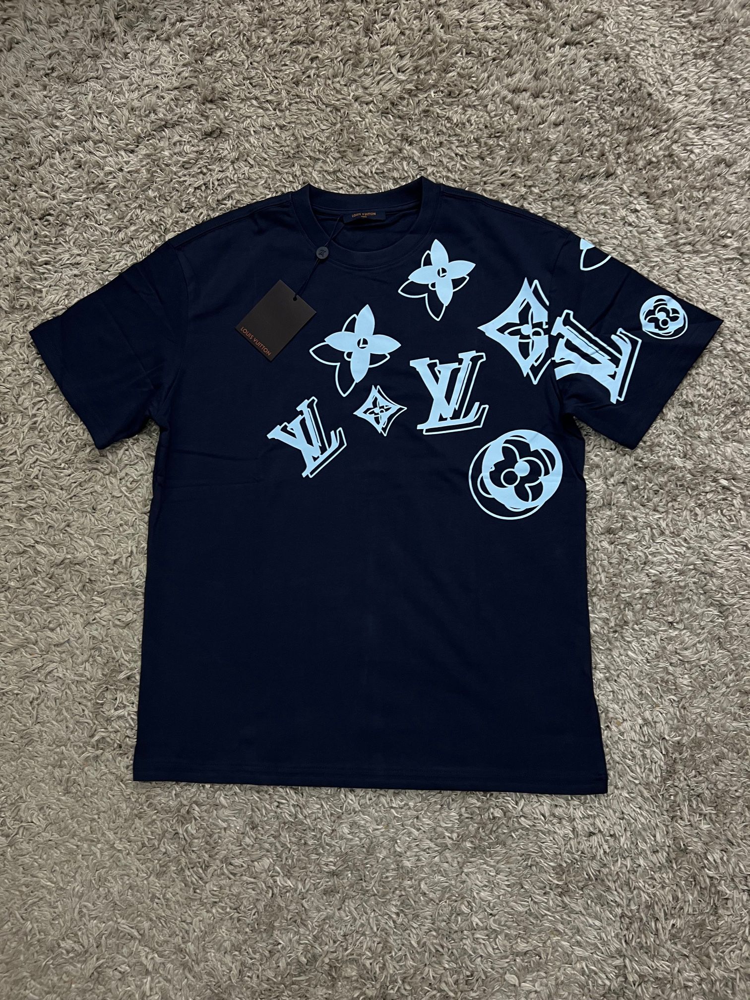 Lv Shirt Size S