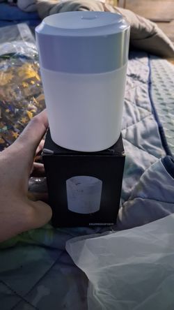 Small personal humidifier
