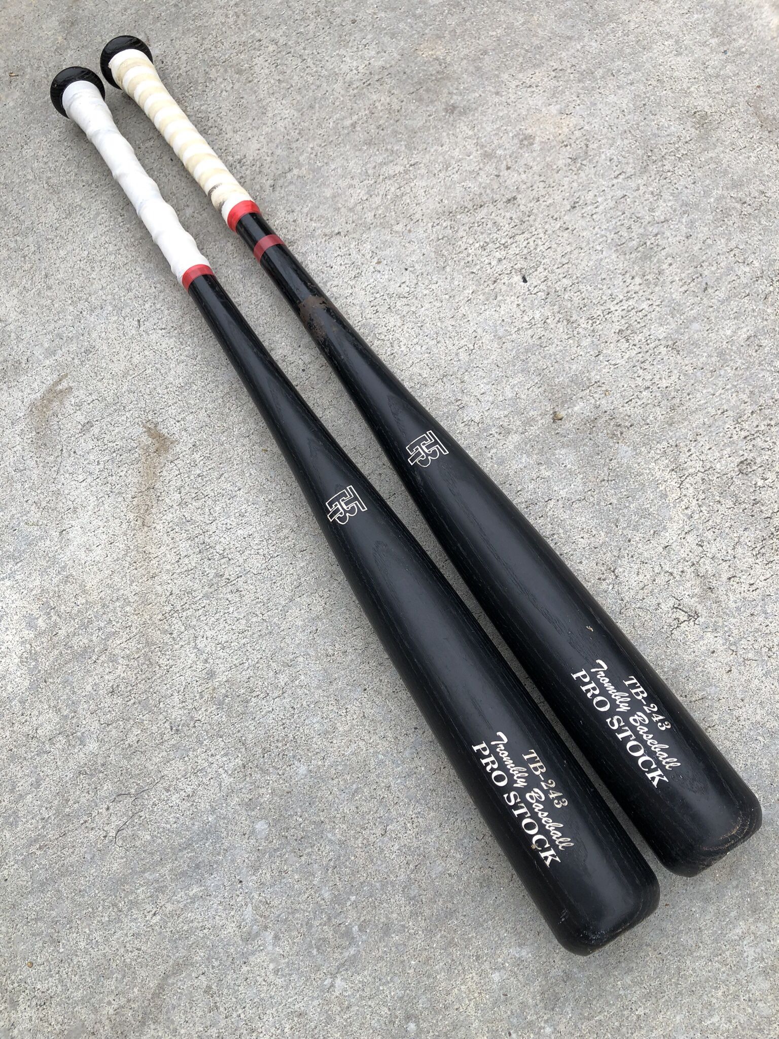 Tater Bats TB-243 Pro Stock Baseball Wood Bat Sz 33” In Solid Condition. $70 each firm