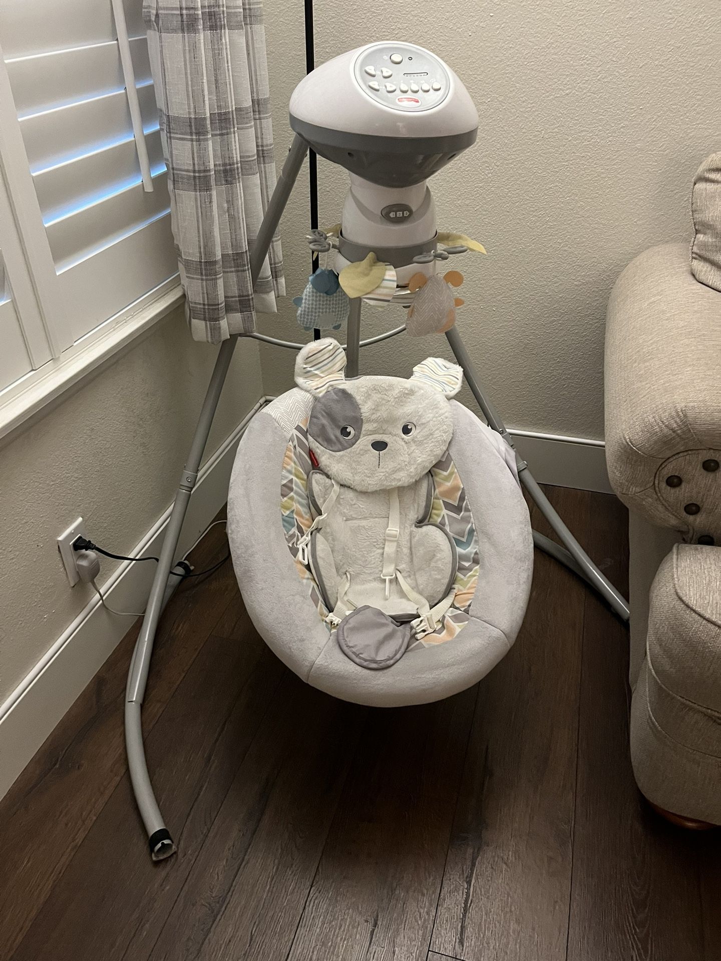 Baby swing