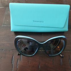 Tiffany And Company Sunglasses With Case $300 Pickup In Oakdale 