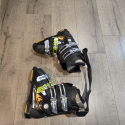Salomon Kx Wave Ski Boots size 4.5-5.5