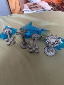 Vintage Cast Iron Faucet Handle Hooks Set of 4
