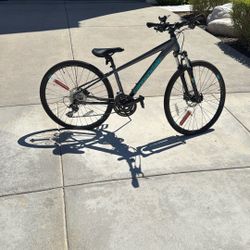 Cannondale Quick Disc Hybrid Bike – Excellent Condition!