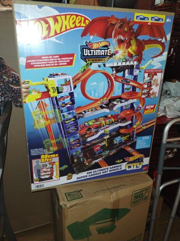 Hot Wheels City Ultimate Garage