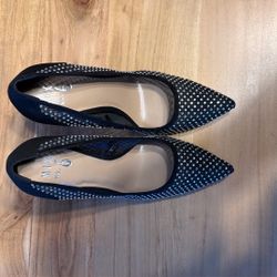 Mix No.6, Black Rhinestones, Size 8.5