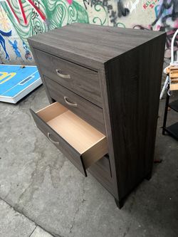 Used dresser