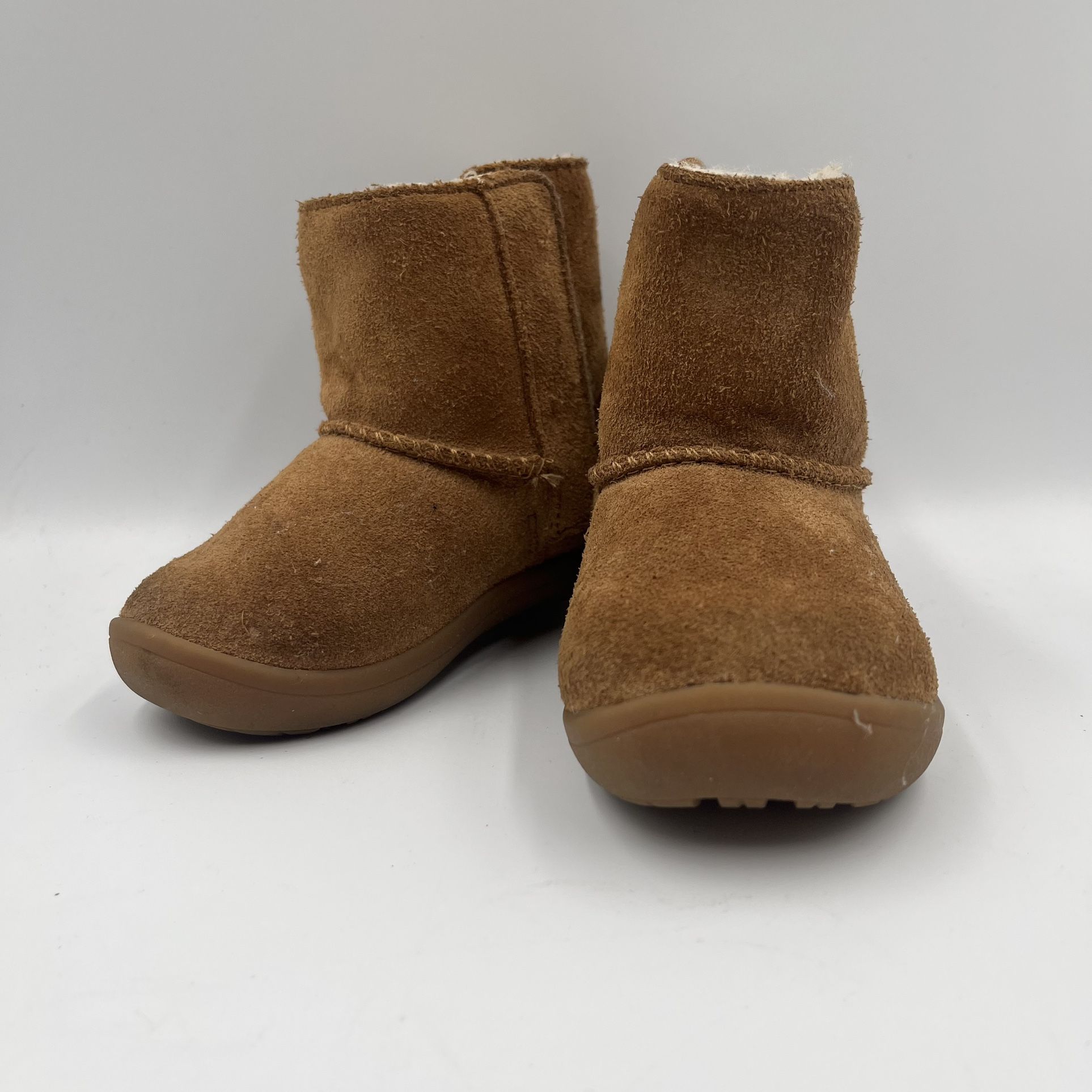 UGGS Kids Keelan II Boots Toddler Sz 6 Chestnut Suede