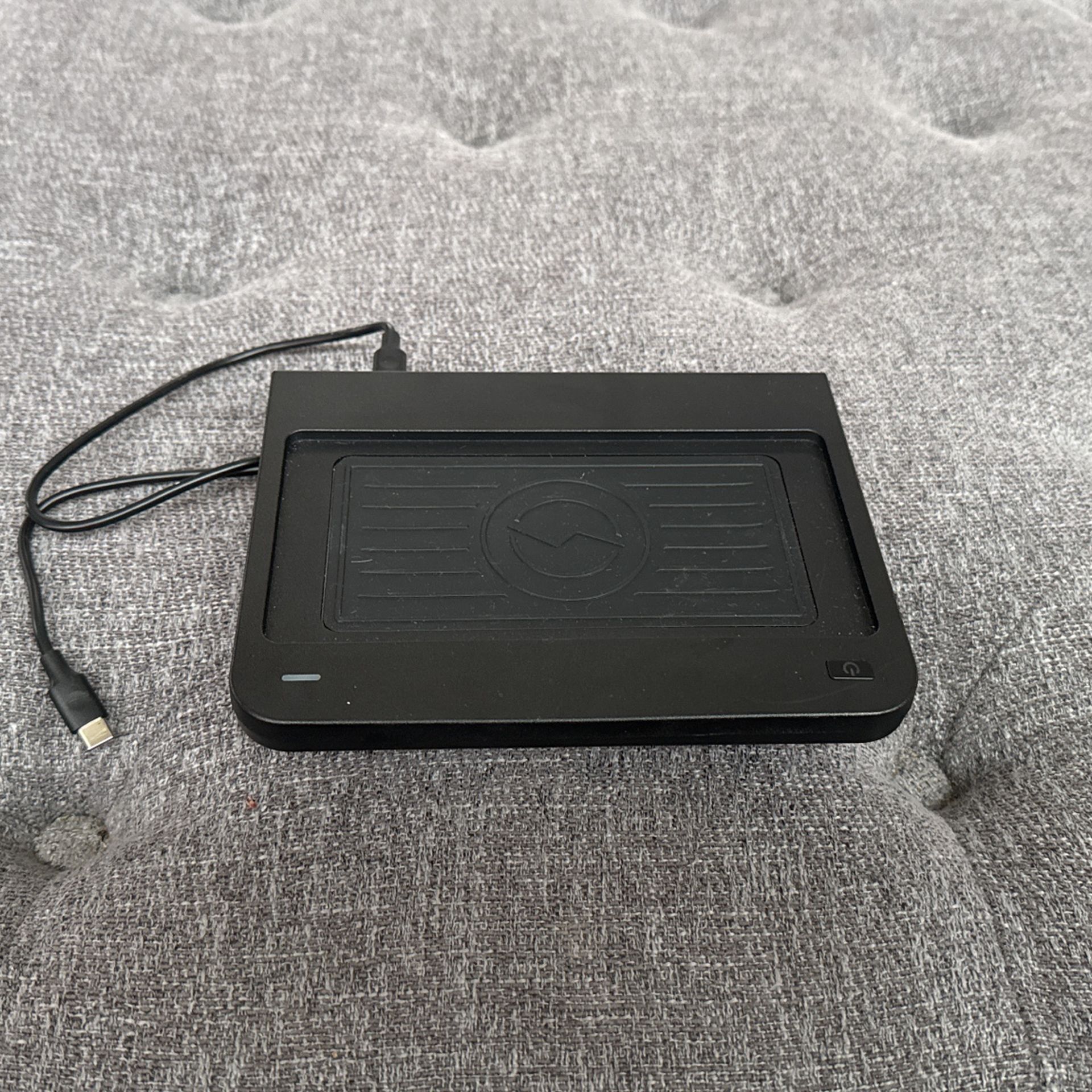 Auto Wireless PhoneCharger