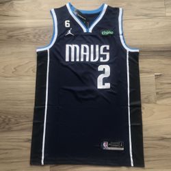Kyrie Irving Mavs Nike Jersey Size Large