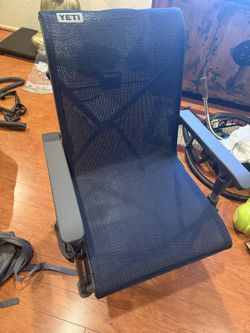 Yeti Chair