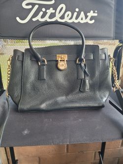MK Medium Size Purse