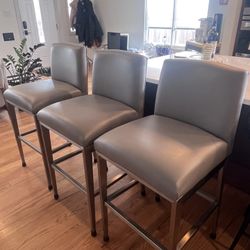 Set of 3 Bar Stools – Swivel, Faux Leather, Comfortable