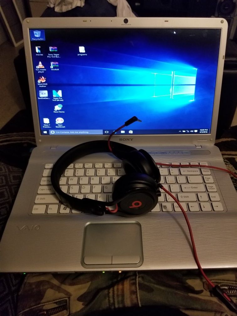 Sony vaos 15 inch and beats mixers