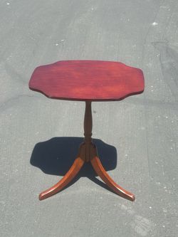 Tilt top side table