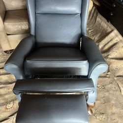 Ski Blue Recliner 
