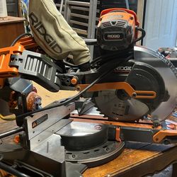 Radial Arm Saw