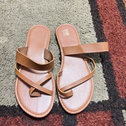 women's huaraches Size 9