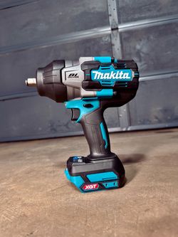 Makita 40V XGT Brushless 4-Speed High-Torque 1/2” Impact Wrench w/Friction Ring Anvil (Tool Only)