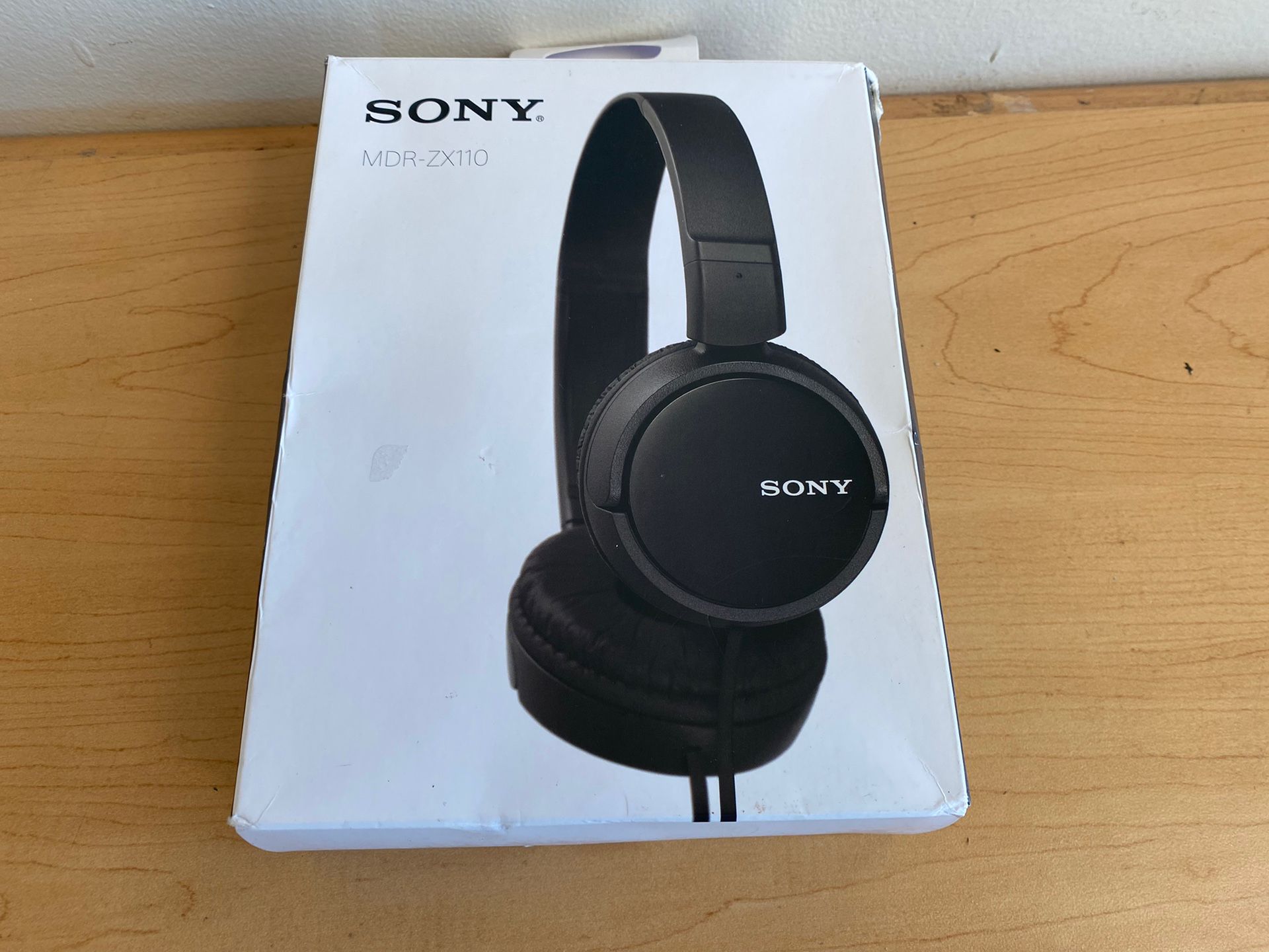 Sony MDR-ZX110 Stereo Headphones (Wired)