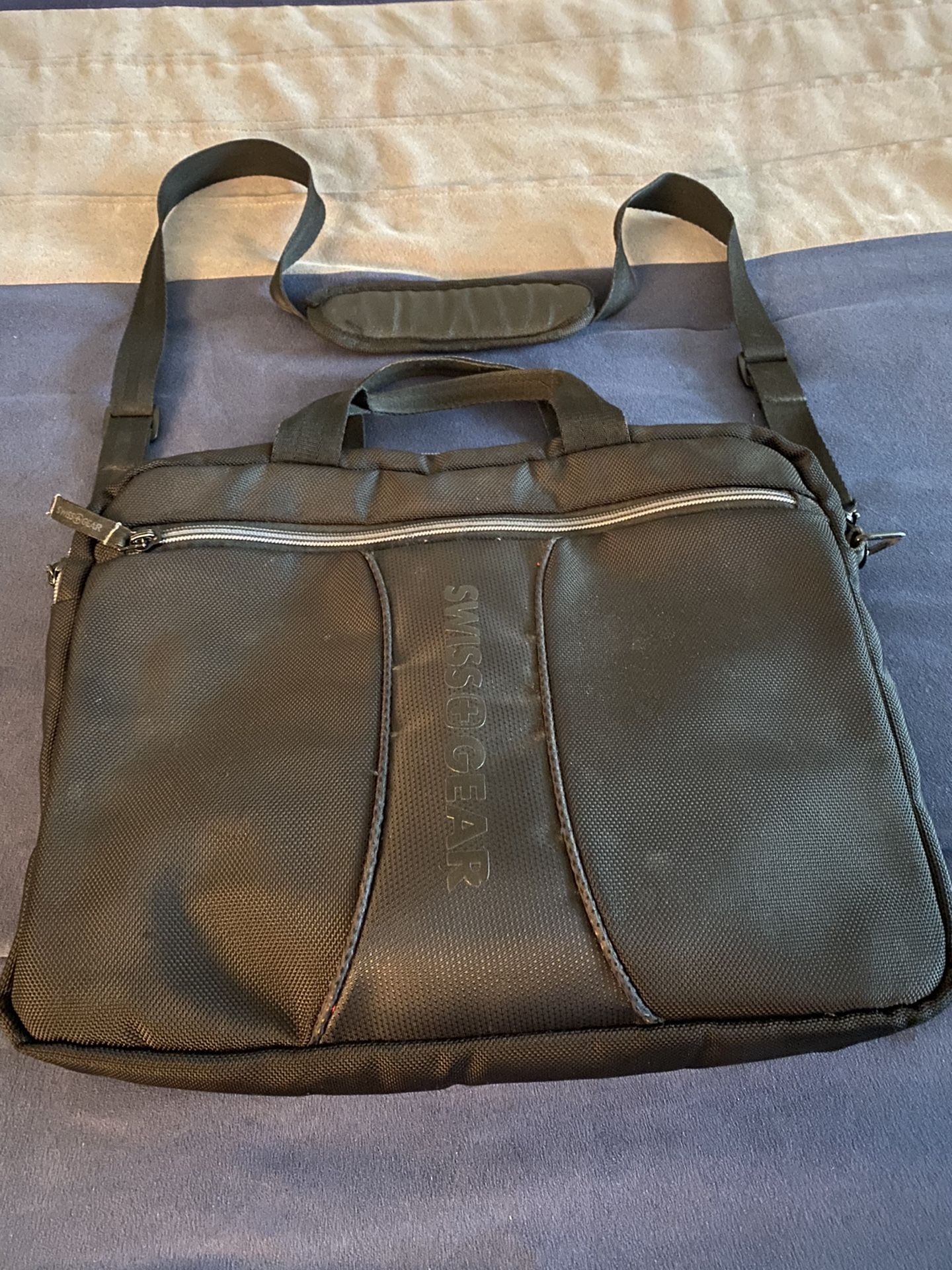 Swiss Gear 14 Inch Laptop Briefcase-Black