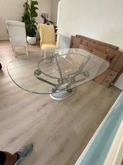 Free glass table top with base