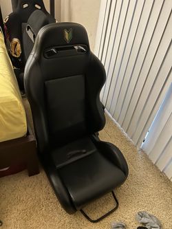 Recaro style bucket seats