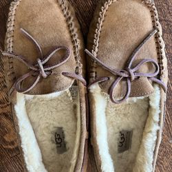 Uggs moccasins in tan size 8