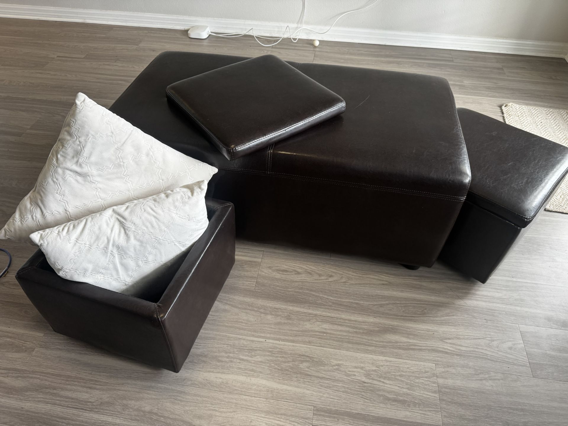 Leather Ottoman/Bench with Storage
